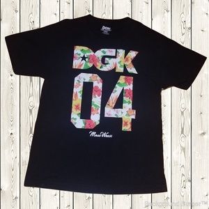 DGK 0420 Maui Wowi Black Floral Pattern T-Shirt L
